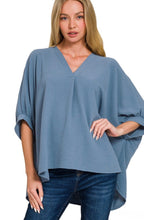 Load image into Gallery viewer, Woven Airflow V-neck Puff Sleeve Top