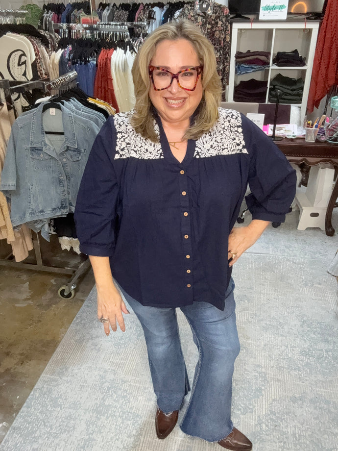 Jane Embroidered Top