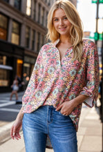 Load image into Gallery viewer, Wildflower Multi Daisy Top