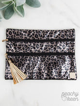 Load image into Gallery viewer, Double Zipper Wristlet Versi Bag